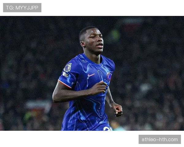 凯塞多抢断天赋尽显，筑起球队防线坚实屏障