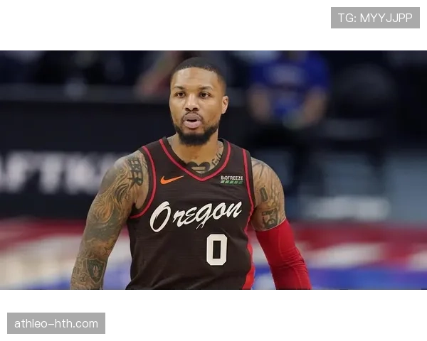 利拉德休赛期天天喝蛋白粉当水，结果夏天胖了八斤？